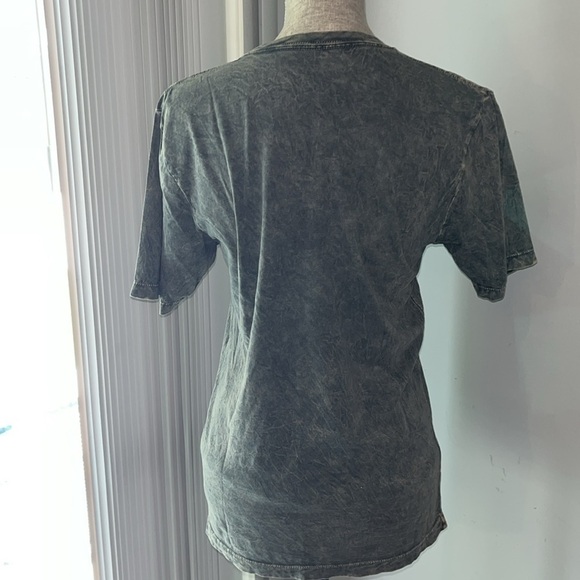 Lotus Fashion Los Angeles The Mountains are calling graphic tee size Small - Picture 4 of 6